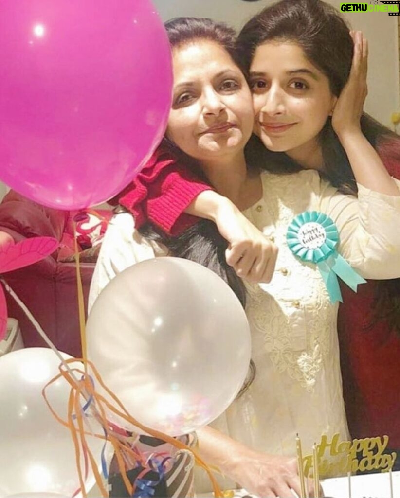 Mawra Hocane Instagram - Happy birthday mama.. I am thankful for so many things but most importantly THANK YOU for making my dreams your own.. for being brave through my decisions.. for being my one & only person who took so much pride in everything I achieved & for caressing me when I took a fall.. love you the most 🤍 I know this will be your happiest year InshaAllah 🤲🏻