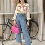 Mawra Hocane Instagram – Event day 🩷 

In my @uxmofficial 👗
@maisonvalentino 👛 
@lamaretail 👠 
& 
Special appearance by my 🪴 Lahore لاہور