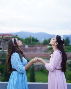 Mawra Hocane Instagram - An unforgettable Combo on your TV screens! Have you guys watched Episode 6 #NAUROZ? Islamabad, Pakistan