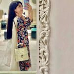 Mawra Hocane Instagram - Dream chrome true 💅🏻 Nabila's Salon