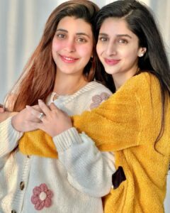 Mawra Hocane Instagram - to the one who will have my heart forever… AARA ♾️ #Khala Happy Galentine’s to my two most special galssss 👩‍👩‍👧 @urwatistic #JahanAaraSaeed 👶🏻🫶🏻 Lahore لاہور