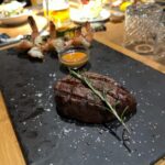 Max Herzberg Instagram – Köstliche Speisen in ausgezeichnetem Ambiente nahmen wir heute im @chicagosteakhouseberlin zu uns. 
Direkt am Ku’damm hat man nach dem Shopping feinstes Fleisch in vielerlei Form. Gerne wieder! 

#ad #werbung #freachly #berlinfoodie #berlinrestaurant #chicagosteakhouseberlin #steakhouse #steaknight Kurfürstendamm, Berlin.