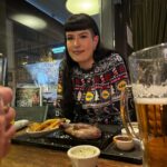 Max Herzberg Instagram - An diesem wunderschönen verschneiten Tag in München zog es uns mal wieder ins @abaccos_muenchen und es gab feinstes Fleisch als Begleitung zum schmackhaften Bier. Der umwerfend aussehende und sehr sympathische Kellner wird mir ewig in Erinnerung bleiben und mitverantwortlich sein für weitere Besuche! #abaccossteakhouse #daswahrscheinlichbestesteakderwelt #muenchen #munichrestaurant #steaklover #werbung #ad ABACCO'S STEAKHOUSE München