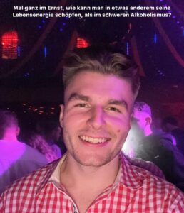Max Herzberg Instagram - #oktoberfest #2023 #wiesn #munich #münchen #bier #freunde 🍺🍺🍺 Munich, Germany