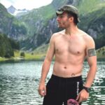 Max Herzberg Instagram – Aktuell im #Sommersale der Pfand Angels Fischerhut und die Pfand Angels Jogginghose inklusive der beiden 8iGang Bauchtaschen.
Alles zu finden auf 8iGang.com
GEWINNSPIEL
Zum teilnehmen folgt 8iGangTV auf Instagram und markiert mindestens einen Freund (je mehr ihr markiert, desto höher ist eure Chance zu gewinnen).
Ihr könnt ein 8iGang X Pfand Angels Fischerhut gewinnen.
Um nichts mehr zu verpassen checkt auch : Kongs8iTv auf Twitch ab dort werden regelmäßig Sachen verlost.
Viel Glück 8i #Werbung #gewinnspiel #8igang