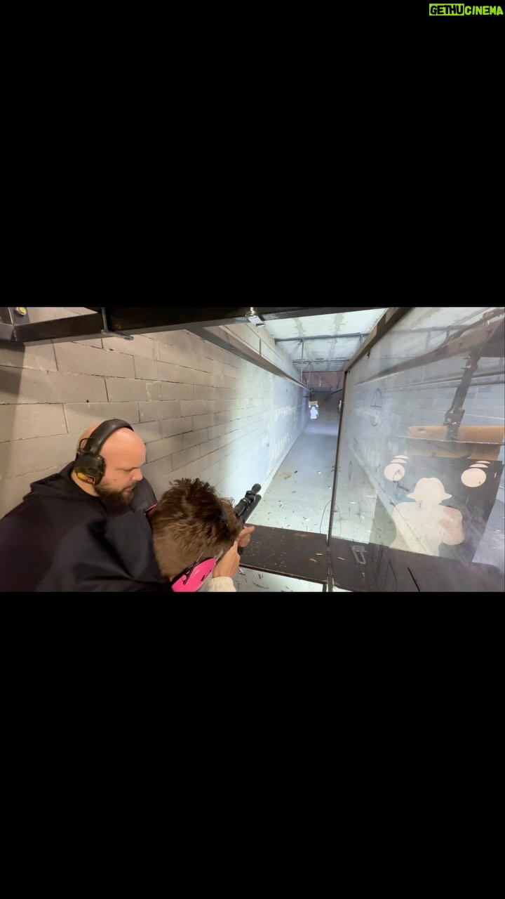 Max Herzberg Instagram - Full Auto Mac10 Warsaw, Poland