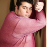 Max Talisman Instagram - Pretty in Pink 💖 Photo by @eyeattracti0n Styling by @styledbyambika Grooming by @robertti Los Angeles, California