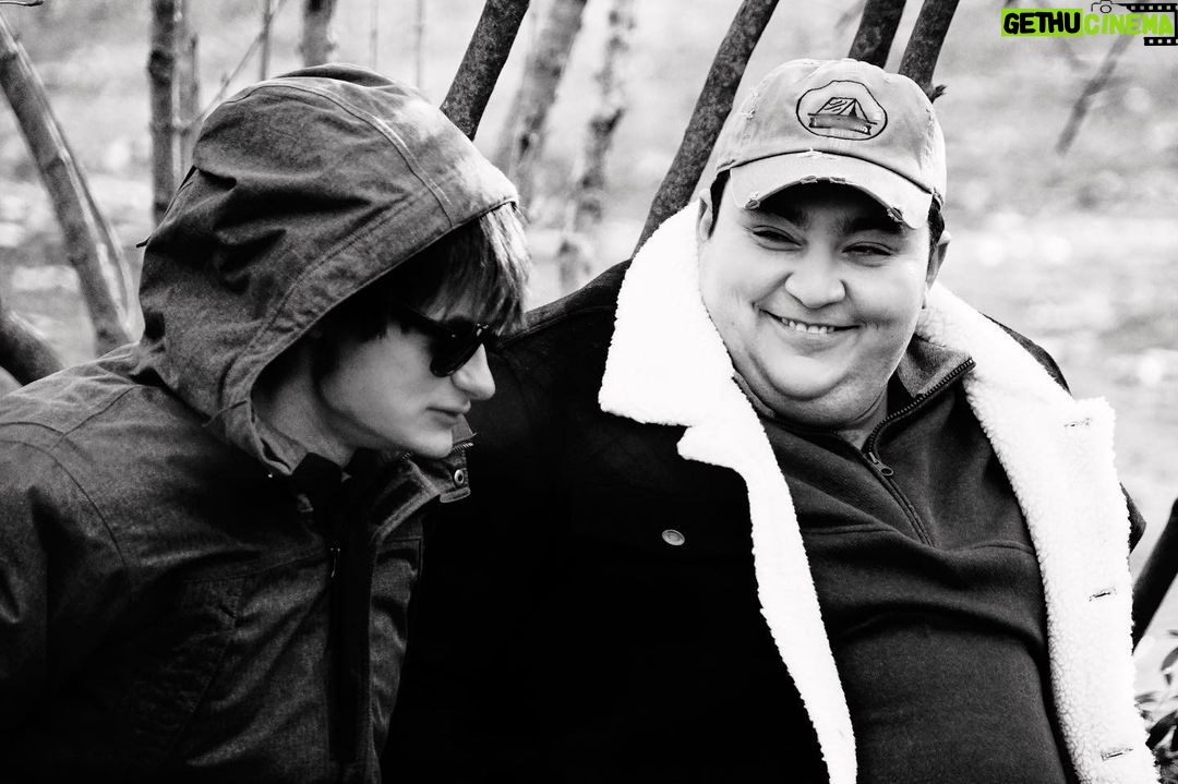 Max Talisman Instagram - This is a PSA to work with your favorite people ❤️ @charlietahancharlietahan @thingslikethismovie Tri-State Area