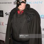 Max Talisman Instagram - What an end to spooky season! 💫👻 All costumes by @auntfunkyscloset Photos from Halloween Hotness, BooBall, and @tomboyx & @houseofintuition’s Day of the Dead Event As always thank you to @styledbyambika Hollywood, California