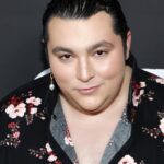 Max Talisman Instagram - “Casa Grande” Premiere ❤️‍🔥 @amazonfreevee • May 1st, 2023 Shirt by @johnnybiggusa Styling by @styledbyambika Grooming by @tristonarmond @beatbytriston Jewelry by @8otherreasons #casagrandefreevee Steven J. Ross Theater - Warner Bros. Studios