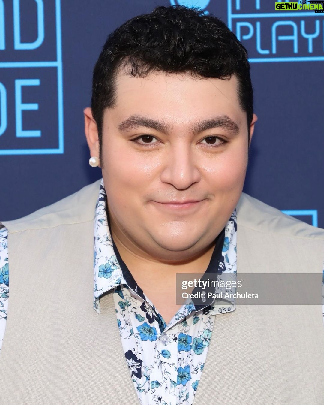 Max Talisman Instagram - “The Sound Inside” Opening Night @pasadenaplayhouse ✨💗 Make sure to go see this beautiful play with stunning performances now! Outfit by @johnnybiggusa Styling by @styledbyambika Grooming by @jaclynbmakeup Pasadena Playhouse