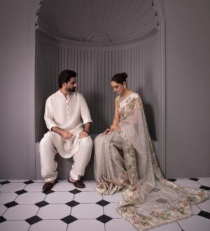 Maya Ali Instagram - Once upon a time..!! 🕊️

@realhamzaaliabbasi 
@museluxe 
@ayanamir.thestylist 

#Mannu #Salahudin #MannMayal