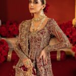 Maya Ali Instagram - Ve Kamleya Mere Nadaan Dil…🌹 @kanwalmalik.official @hashimali90 @shahrozhyder @sunil_mua @yash645 @kundan.co @noman.syed #ComingSoon #KanwalMalikOfficial #KanwalMalik #MayaAli #Formals #Asianoutfits #Pakistaniattire #Lahore #Karachi #Weddings #Pakistan #luxuryformals #JahanAra #bridals