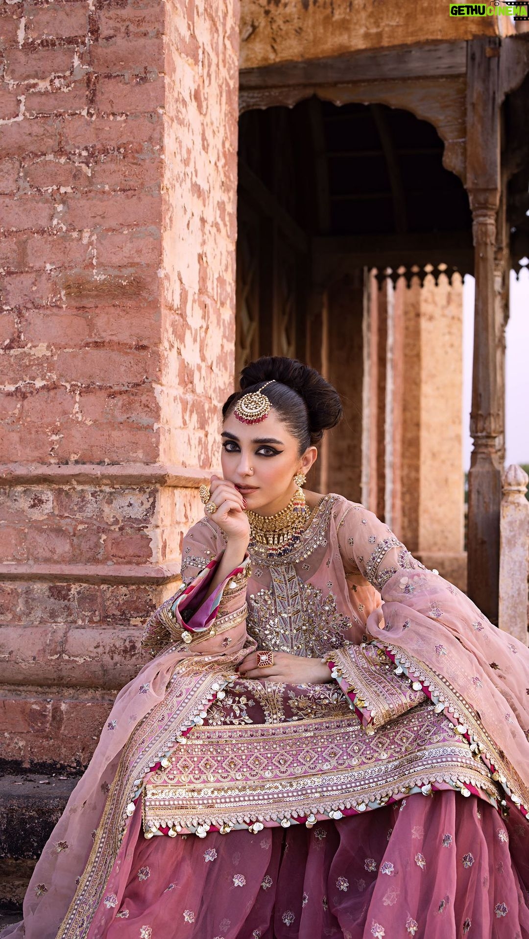 Maya Ali Instagram - Launching on 3rd November’23, 3pm in-stores and 9pm online. A collection that is both empowering and luxurious. This Festive season celebrate with @mohsin.naveed.ranjha’s Zarlish Volume 4- unstitched festive collection @mohsin.ranjha_dino @mohsin.naveed.ranjha @muzammilgarewal @sunil_mua @yash645 @allurebymht @shahbazshaziofficial #mnr #mayaali #mnrdesignstudio #mohsinnaveedranjha #mnrunstiched #talpurdynasty #mnrfestiveunstitched #festiveunstitched23 #mnrlahore #mnrgujranwala #mnrkarachi #mnrusa #abubakarnaveedranjha #zarlishbymohsinnaveedranjha