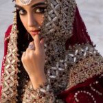 Maya Ali Instagram - 🫶🫶 @sararohaleasgharofficial @azeemsaniofficial @muzammilgarewal @farhatalijewellers @ayanamir.thestylist