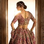 Maya Ali Instagram – One of my favourite shoots with my favourite designer @sararohaleasgharofficial. It was great working with the whole team. Couldn’t post them earlier because of travelling. But they need to be on the feed. 💗

@azeemsaniofficial 
@ayanamir.thestylist 
@farhatalijewellers
