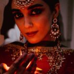 Maya Ali Instagram - FANA by @zarashahjahanofficial ❤️ Photography: @osamadoger Artdirection: @hashimali @zarashahjahan Stylist: @haajiraahmad Video: @saraiqbal Makeup:@sunilmua Production: @lightroomstudio.prod @zarashahjahanbride