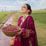 Maya Ali Instagram – RUNG-E-GULAAB – FESTIVE UNSTITCHED

Explore them now in-stores and online.

@alkaramstudio 
@sunil_mua 
@mamoontariq 

#AlkaramStudio #AlkaramFestiveUnstitched2023
#AlkaramUnstitched #AlkaramWoman
#RungegulaabFestiveCollection2023