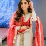 Maya Ali Instagram - ♥️🖤🤍 @hussainrehar.official @kavaakibstudio #ShaukatKhanumkarachi Tampa Florida