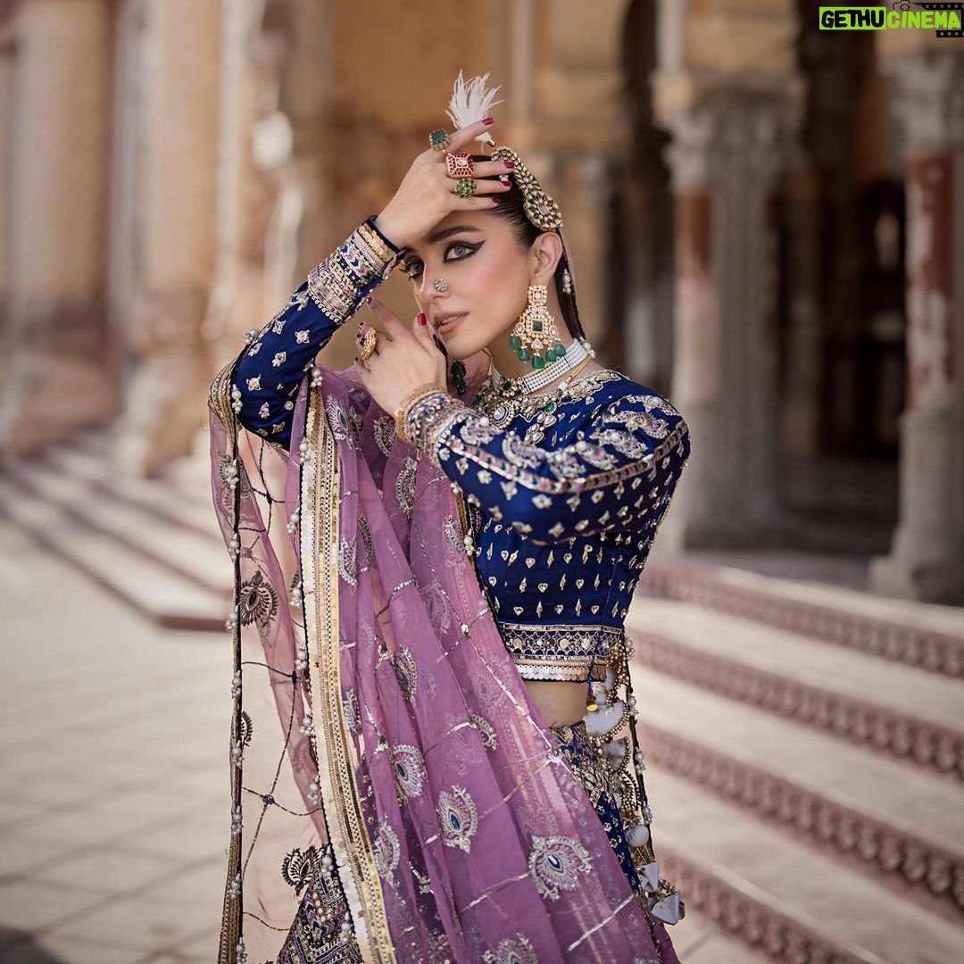 Maya Ali Instagram - Launching on 3rd November’23, 3pm in-stores and 9pm online. A collection that is both empowering and luxurious. This Festive season celebrate with @mohsin.naveed.ranjha’s Zarlish Volume 4- unstitched festive collection @mohsin.ranjha_dino @mohsin.naveed.ranjha @shahbazshaziofficial @sunil_mua @yash645 #mnr #mayaali #mnrdesignstudio #mohsinnaveedranjha #mnrunstiched #talpurdynasty #mnrfestiveunstitched #festiveunstitched23 #mnrlahore #mnrgujranwala #mnrkarachi #mnrusa #abubakarnaveedranjha #zarlishbymohsinnaveedranjha