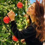 Maya Ali Instagram - 🎄🎉🎉🎄 Bangkok, Thailand