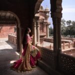 Maya Ali Instagram – Venturing into the majestic realm of Faiz Mahal with @mohsin.naveed.ranjha ‘s Zarlish Volume 4-Unstitched Festive Collection. An impeccable fusion of historical elegance and grandeur, donning this exquisite creation evoked a sense of royal splendour within me.
@mohsin.ranjha_dino
Photography: @shahbazshaziofficial
Jewellery: @allurebymht
Styling: @yash645
Hair & Mua: @sunil_mua
#mnr #mayaali #mnrdesignstudio #mohsinnaveedranjha #mnrunstiched #talpurdynasty #mnrfestiveunstitched #festiveunstitched23 #mnrlahore #mnrgujranwala #mnrkarachi #mnrusa #abubakarnaveedranjha #zarlishbymohsinnaveedranjha