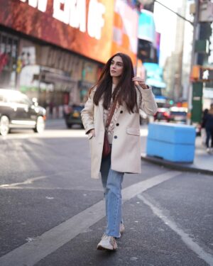 Maya Ali Instagram - Hello from the other side… 🌍
