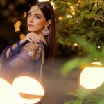 Maya Ali Instagram - ✨✨ Don’t miss the 2nd last episode of #YUNHI tonight at 8pm on @humtvpakistanofficial 🦋 @mayapretofficial @kohar_jewel @makeupby_yash.12 @nabila_salon @humza_imam #Kim #MayaPret