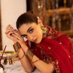 Maya Ali Instagram - 𝑮𝑼𝑳𝑨𝑩 🌹🌹 It’s Available Online For Appointments Call @ 0300 9414405 Shop Online: www.mayapret.com #Maya #PretAPorter #MayaAli #IkMulaqat #FestiveEdit’24 #AvailableOnline #LiveNow