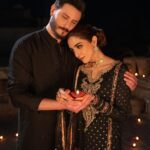 Maya Ali Instagram - 🪔🪔 @mayapretofficial @aclockworkobi It’s Available Online For Appointments Call @ 03009414405 Shop Online: www.mayapret.com #Maya #PretAPorter #MayaPretMan #MayaAli #OsmanKhalidButt #IkMulagat #FestiveEdit’24 #AvailableOnline #LiveNow