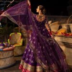 Maya Ali Instagram - 💜اِک ملاقات💜 Launching tomorrow at 6pm! @mayapretofficial