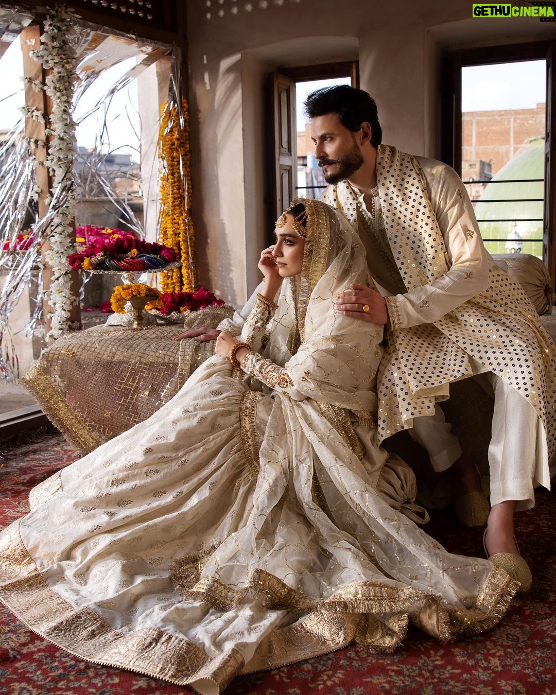Maya Ali Instagram - ✨✨💫💫 Launching on the 22nd February 2024 @mayapretofficial @aclockworkobi @azeemsaniofficial @ayanamir.thestylist @usafahmed @assurejewelry @ahmadshahart #Maya #PretAPorter #MayaPretMan #MavaAli #OsmanKhalidButt #IkMulagat #FestiveEdit’24