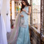 Maya Ali Instagram - REET… 🦋🦋 @mayapretofficial @azeemsaniofficial @ayanamir.thestylist @usafahmed @rabaljewelry @ahmadshahart #Maya #PretAPorter #MayaAli #IkMulagat #Reet #FestiveEdit’24 #LaunchingSoon