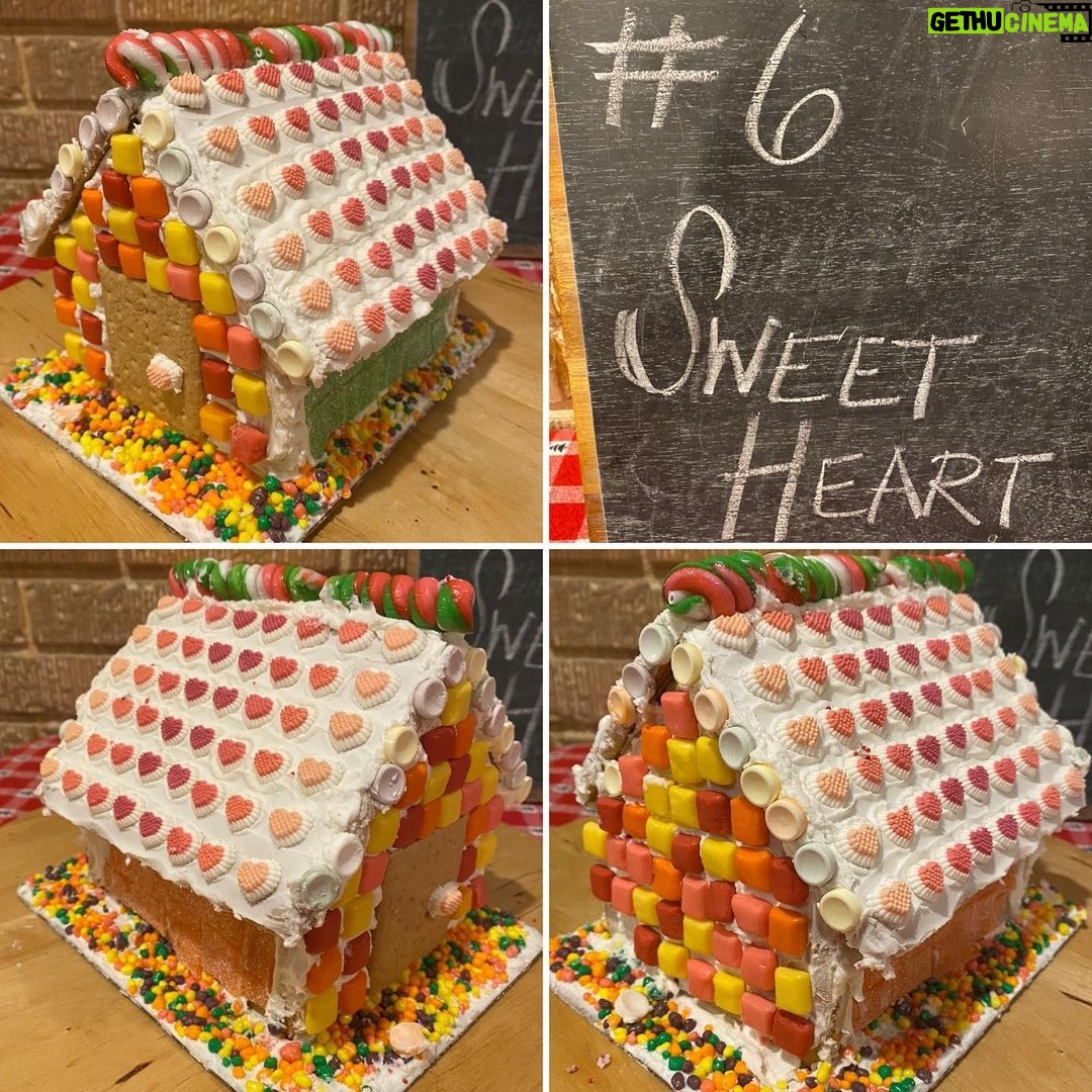 Maya Erskine Instagram - Annual Angarano Gingerbread house competition that they let me participate in. Please vote in the comments 1-10. I spent way too much time on this house. 🎅🏽
