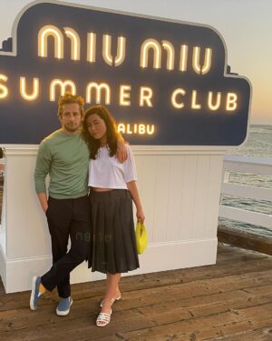 Maya Erskine Instagram - Back on Instagram from Christmas last year to report to no one that I went out last night, I love #miumiu and I hope I look a little like sailor moon.
Dream team @thegriceisright @mararoszak @mollyrstern for the dreamiest @miumiu #miumiuclub