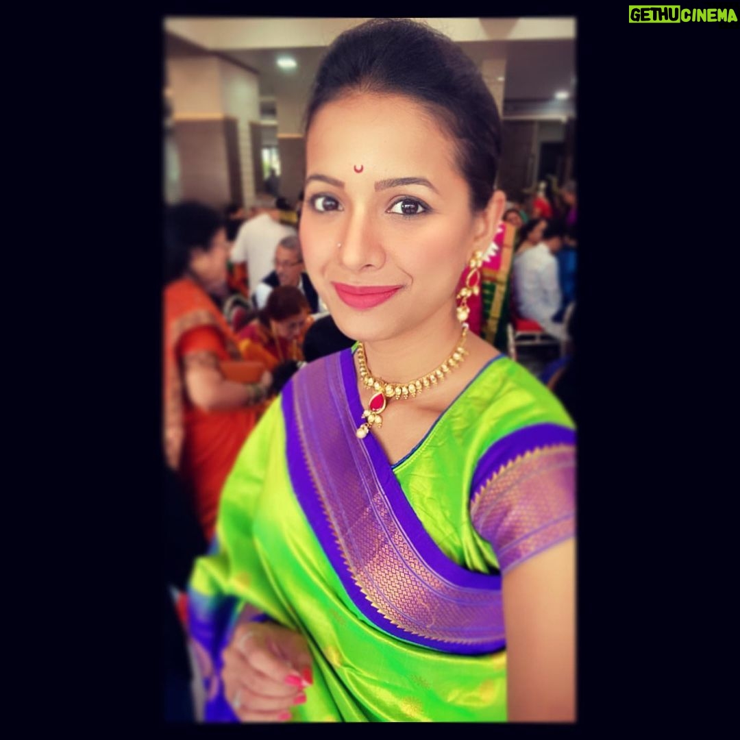 Mayuri Wagh Instagram - Embrace the glorious mess that you are…❣️ . . . #saree #traditional #ethnicwear #wedding #indian #smile #staypositive #positivevibes #happylife #happyface #happysoul #mayuriwagh #marathiactress