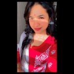 Mayuri Wagh Instagram - Her eyes have their own vocabulary..❣️ . . . #sunkissed #glow #red #eyes #eyestalk #smile #love #positivevibes #believe #magic #happyface #happylife #happysoul #marathiactress #mayuriwagh
