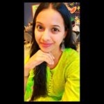 Mayuri Wagh Instagram - आपकी आँखों में कुछ महके हुए से राज़ हैं…❣️ . . . #eyes #eyestalk #smile #nomakeup #happyface #happylife #happysoul #mayuriwagh #marathiactress