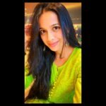 Mayuri Wagh Instagram - हम ने देखी है इन आँखों की महकती खुशबू हाथ से छूके इसे रिश्तों का इल्ज़ाम न दो…❣️ . . . #smile #shine #glow #eyes #eyestalk #behappy #bebeautiful #aboutlastnight #weekendvibes #selfdate #happyface #happylife #happysoul #mayuriwagh #marathiactress