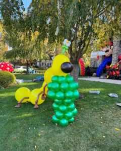 Meaghan B. Murphy Instagram - Mamma Mia! My fully charged friend ⚡️Danielle (p. 177 of YFCL) + @dreamfactoryballoons 🎈have outdone themselves once again to raise $ and awareness for @crohnscolitisfoundation_nj For the 10th year, friends and neighbors are invited to tour the balloon fantasy land, spin the wheel, win a prize & make a donation for the Crohn's and Colitus Foundation. Danielle started the tradition as a way of coping after their 9-year-old was diagnosed with the disease. I celebrate + admire her for channeling pain into purpose. It feels good to do good! Click the donation button to give back. And in case you were wondering, my last-minute costume = French Kiss! Get it: Beret + Kiss concert tee! #balloonart #balloons #halloween #crohnsandcolitis #bestfieldnj #kiss #mariobrothers Westfield, New Jersey