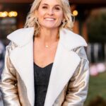 Meaghan B. Murphy Instagram - Making predictions: 2024 is going to be golden 🥂 🤩 Until then I’m taking a much-needed time out. See ya in January 🎉 What are you looking forward to in the new year?! Glam 💄 @cristyguy 📸 @sharonmariewright 📺 @verylocal @hearsttv #kansas #kansascitykansas #verylocal #newyear #newyears #goals Kansas City, Kansas
