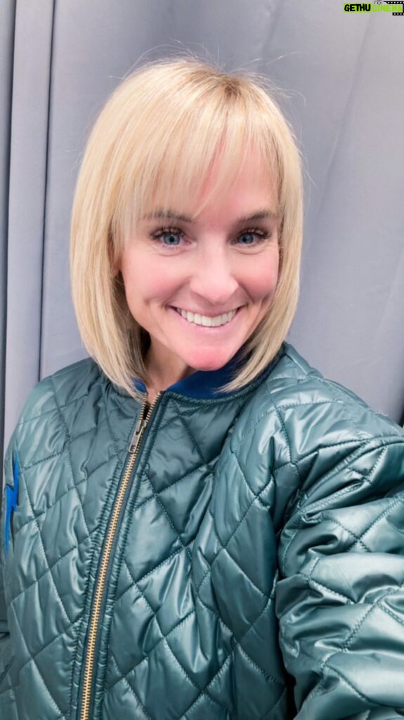 Meaghan B. Murphy Instagram - Bangs: Yay or Nay?! I feel like Heidi Klum. Just sayin’ Thank you @arsengurgov & @erikahi1213 for the bangin’ new look🧡⚡️ #bangs #hair #hairstyle #hairstyles #shebangs #newlook #freshblonde arsen gurgov