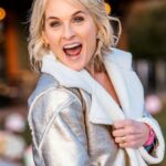 Meaghan B. Murphy Instagram - Making predictions: 2024 is going to be golden 🥂 🤩 Until then I’m taking a much-needed time out. See ya in January 🎉 What are you looking forward to in the new year?! Glam 💄 @cristyguy 📸 @sharonmariewright 📺 @verylocal @hearsttv #kansas #kansascitykansas #verylocal #newyear #newyears #goals Kansas City, Kansas