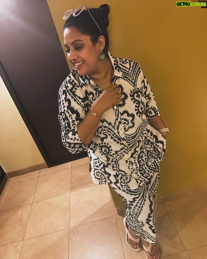 Meera Krishna, Meera Siva Instagram - Greateful Thankful Blessed