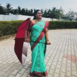 Meera Krishna, Meera Siva Instagram - Location clicks #karthigaideepam @zeetamizh @zee5tamil @sujaas_studios661