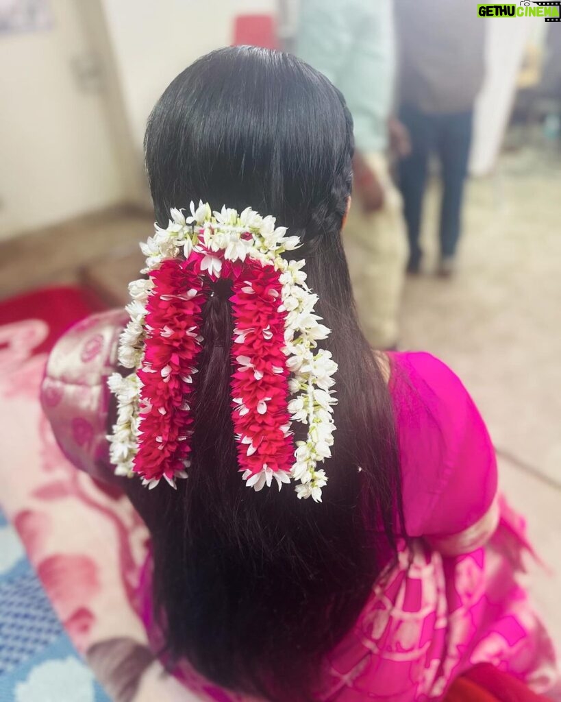 Meera Krishna, Meera Siva Instagram - @shijus_flowers tqsm for the beautiful flower 🌹