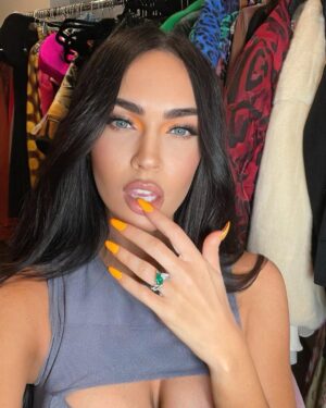 Megan Fox Instagram - If I were the AP Literature teacher at Euphoria High