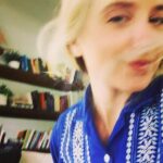 Megan Park Instagram - Am I doing this right 🍑