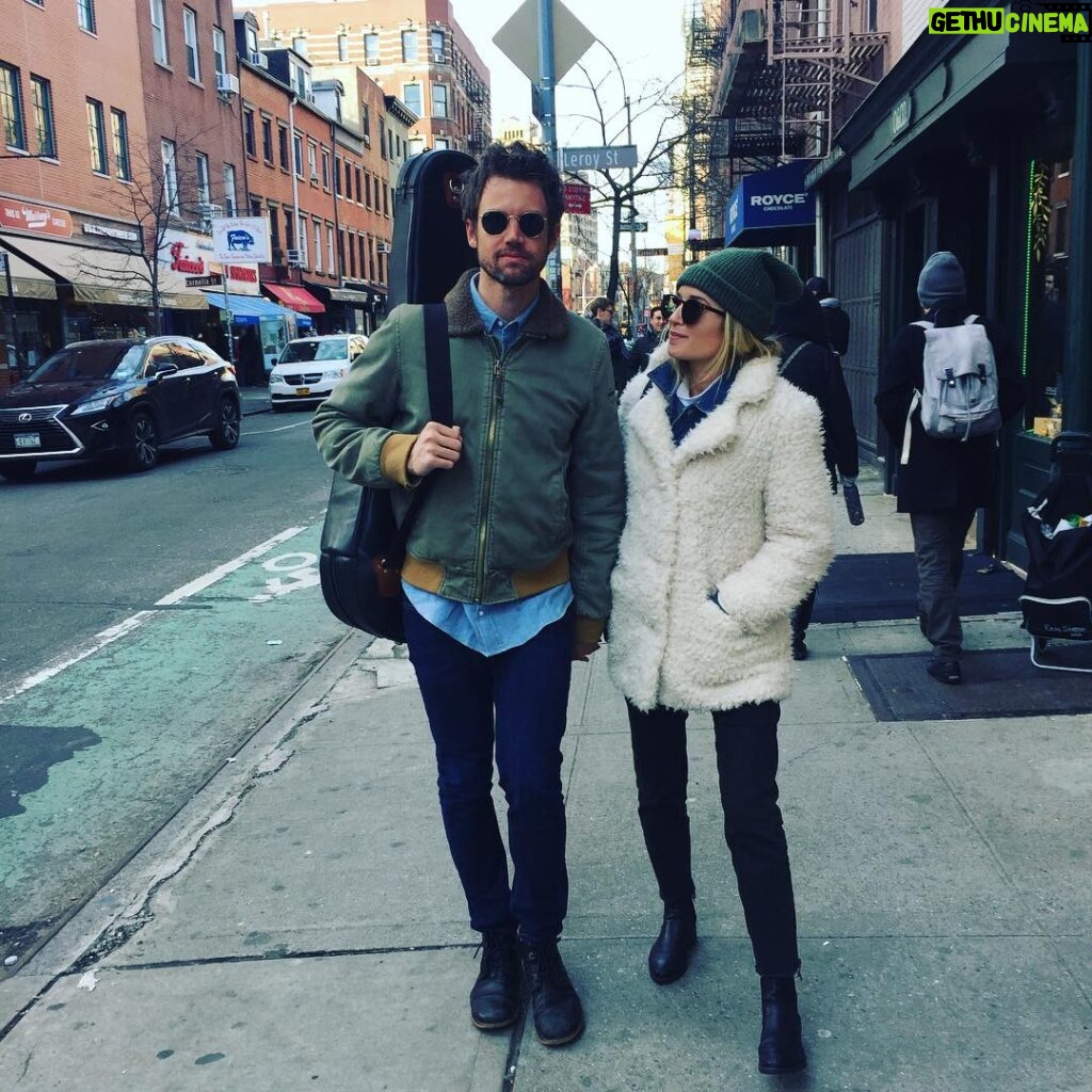 Megan Park Instagram - Bae--Irving Plaza--NYC--Tomorrow--Come--Will dance 2gether to stay warm @tylerhilton New York, New York