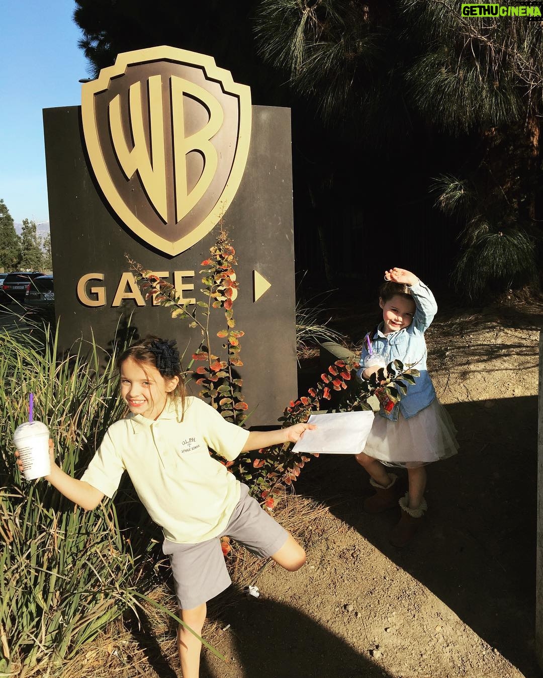 Megan Park Instagram - Dreamy day with these two talented angels! 😍 Burbank, California